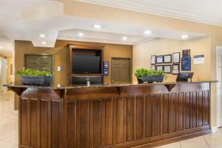 Best Western Plus Valdosta Hotel & Suites - 6