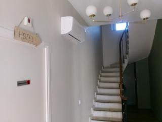 Appart'Hôtel Sous Les Pins - 1