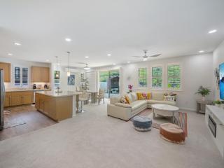 Kalo Homes - Elevated Escape - 6