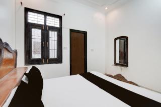 SPOT ON Hotel Corbet - 4