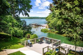 Blue Ridge Lake Home with Hot Tub in Morganton! - 8