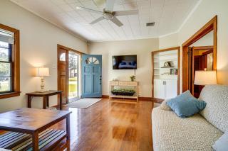 Peaceful Patio, Sunroom Pet-Friendly Baldwin Home - 6