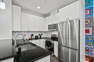 New Luxury Pearl Townhome-Casa A - 1