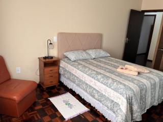 Grünes Haus 2 quartos no centro - 9