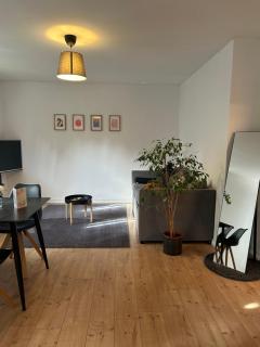 Savón#2 - Innenstadt Netflix-Küche-Parking-WLAN-KingSizeBett-Loggia - Bad Oeynhausen - 7