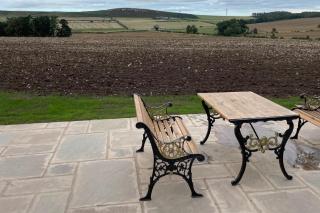 The Blacksmiths Shop Cottage - Sleeps 2 - Hot Tub - 2