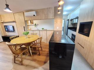 Siga Gramado - 2 dormitorios fantástico con plazita - 7