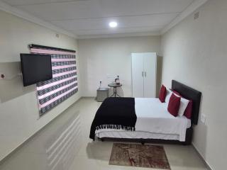 Ithonsi Guesthouse - 3