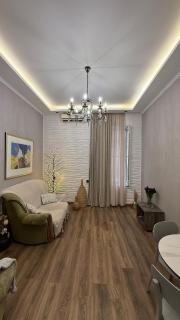 Elegant & Cozy Flat Near Metro, Central Location - 5