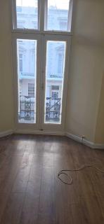 Comfy Apartments in Queensway - 8