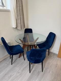 Unit 4 Tranquil Harbourside Retreat- Central Location - 2