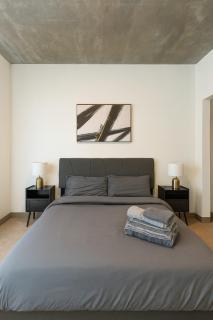 Birmingham Stay 2BR with Rooftop Amenities - 3