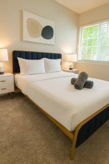 Charming 2BR Hoover Retreat with Easy Parking - 5