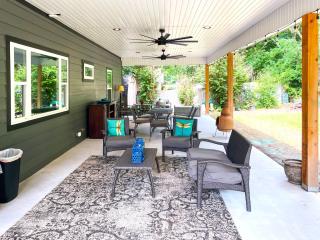 Peaceful Getaway - Patio Nature Custom Showers - 4