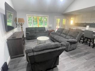 Peaceful Getaway - Patio Nature Custom Showers - 9