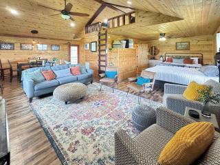 Henbest Hideaway Cabin Boston mountains -Millcreek - 4