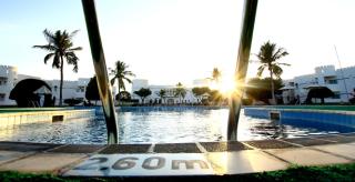 Sohar Beach Hotel - 1