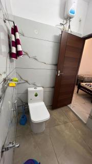 Little Chandhana Guest House - 6