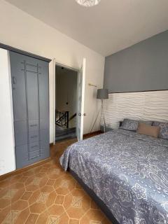 Cosy Home Mt Choisy 5 mins walk to the beach! - 7