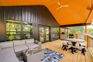 Walk to Lake Barkley! Family Home with Outdoor Oasis - 0