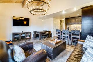 Northstar Ski-Inand Out Condo with Resort Amenities! - 0