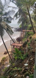 Perch by the sea 2 - 4