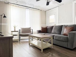 Cherry Street Retreat - 6