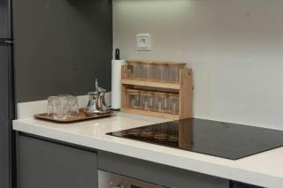 Mansouria 1BR Pool View Beach Parking - 2