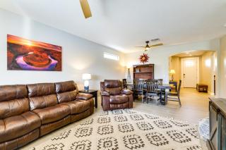Putting Green, Pool Table! West Valley Family Home - 1