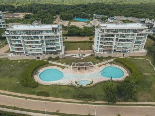 New! 3BR Ocean View apt at Calablanca B6 - 3