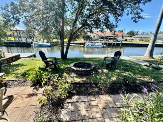 Waterfront Home Crystal River, FL Floating Dock - 1
