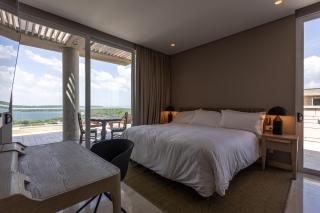 Stunning Sea Views from 3BR Penthouse F3 - 6