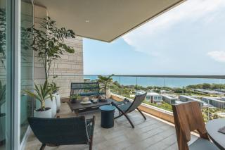 4BR Seaview Apartment at Calablanca D5 - 0