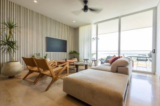 4BR Seaview Apartment at Calablanca D5 - 2