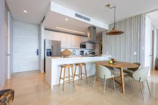 Stunning 4BR Apartment with Ocean Views in Barú - 4