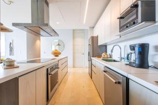 Stunning 4BR Apartment with Ocean Views in Barú - 3