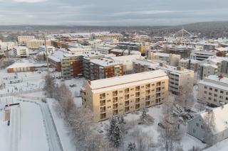 Large three bedroom apartment in very center - 1