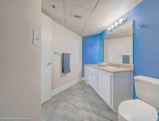 Beautiful Oceanfront Condo - 1