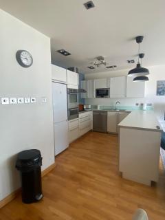 Rock view Apartment at ocean village - 3