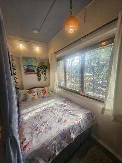 Retro Bandra - Cozy Comfort in a Heritage Village - 8