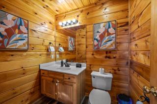 Breezy Mountain Views, New Fire Pit! 6 Bd w Hot Tub and Pool Table - 3