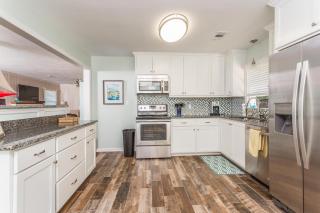 647 Demere Way - 7