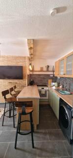 Taff Cottage - Stylish getaway by River Taff with free parking - 5