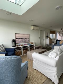 Beachfront Luxury with 4BR and Views - 4