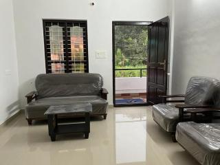 ALUMMOOTTIL BUILDINGs - 1