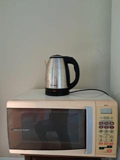 Espaço básico e funcional, privativo com 2 ambientes, sem fogão, zona nobre, com garagem, ótimo custo-benefício - 2