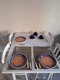 Espaço básico e funcional, privativo com 2 ambientes, sem fogão, zona nobre, com garagem, ótimo custo-benefício - 3