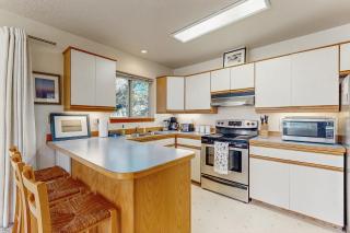 Seascape One MCA 1154 - 2