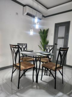 Modern Kingston Condo with Rooftop Pool and View - Kingston - 4