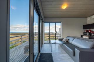 Dis Cottages - 2